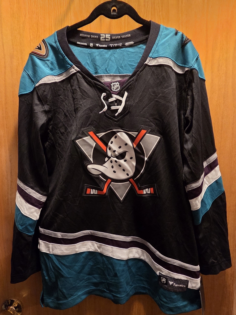 Fanatics Anaheim Ducks Black & Teal Womens Hockey Jersey